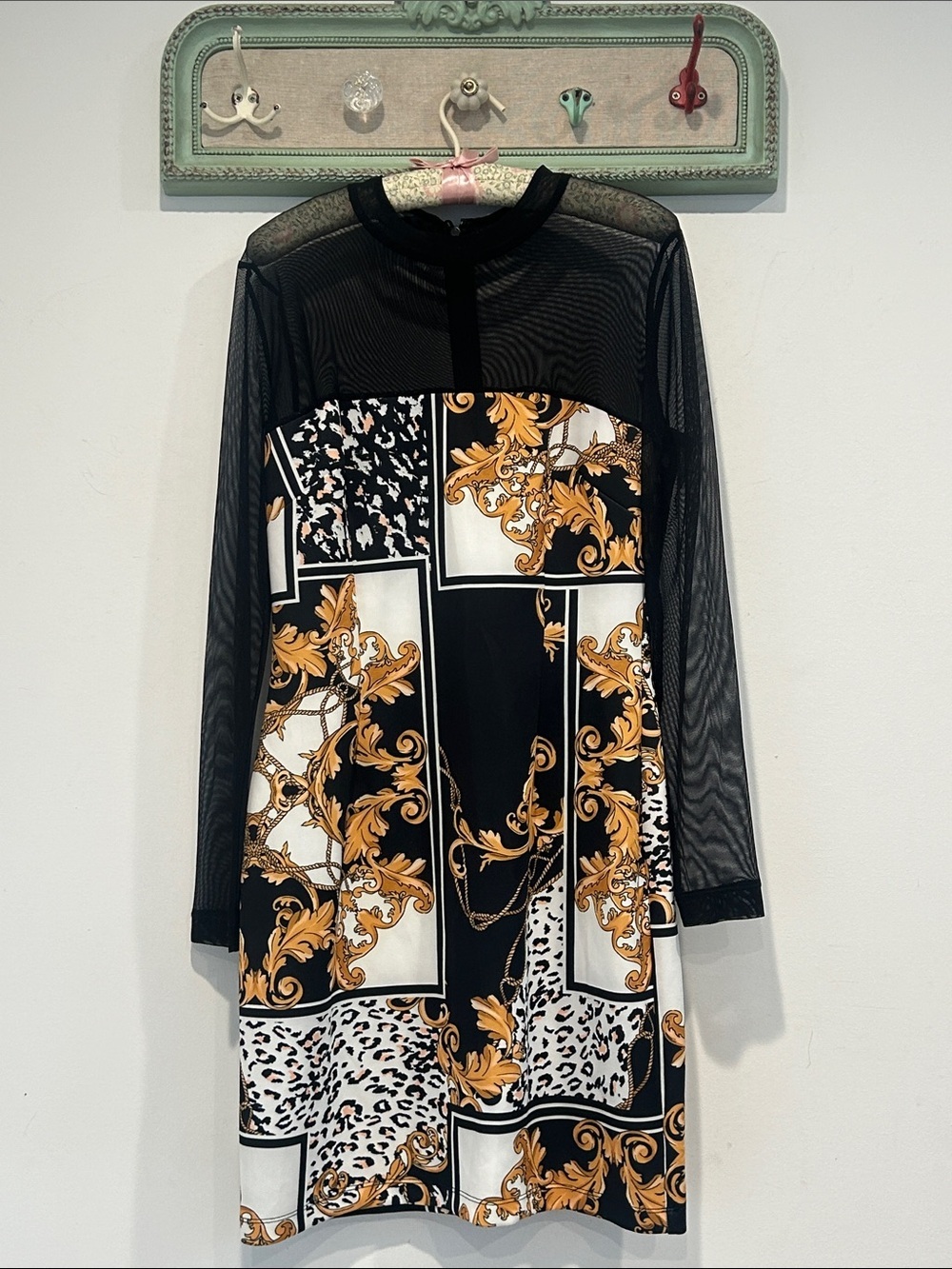 Alexia Admor Black White & Gold filigree leopard Mesh-Yoke Printed Mini Dress 10